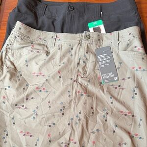 Eddie Bauer lot Sage Print & Black Skorts NWT